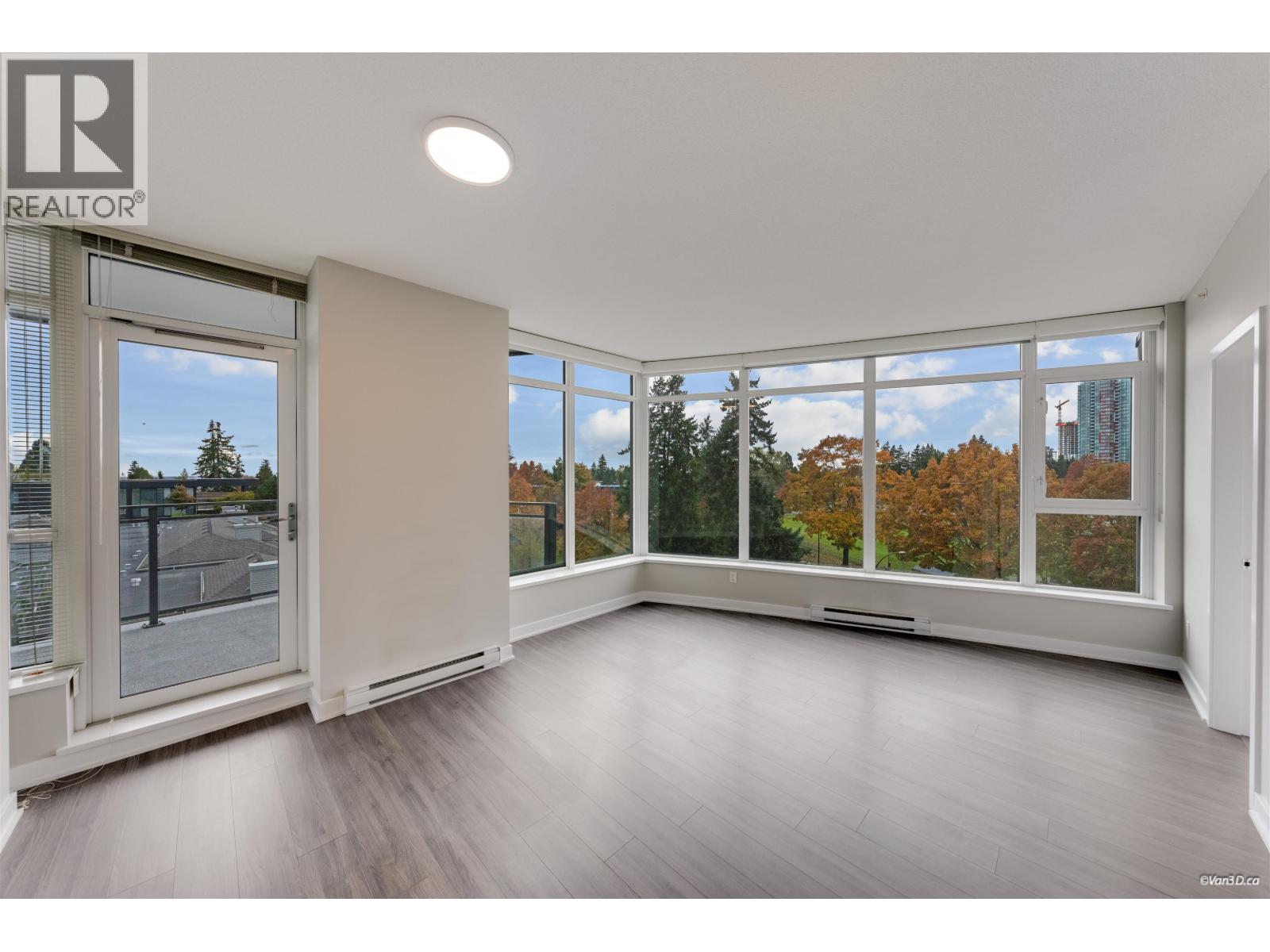 2 Bed, 2 Bath Apartment for Sale in Burnaby – 602 4900 LENNOX LANE, Burnaby – MLS# R3178245 - Image 16