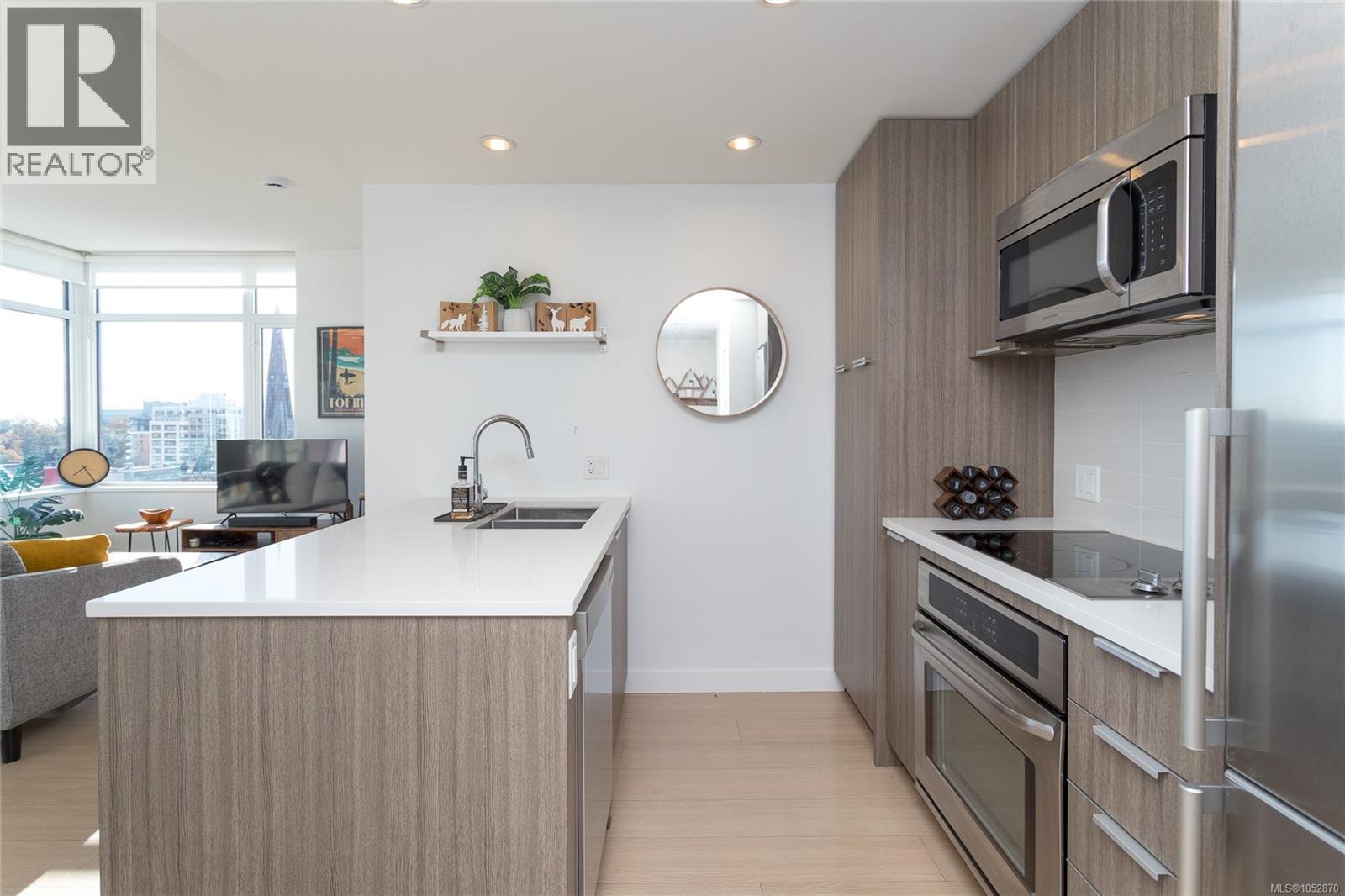 1105 728 Yates St, Victoria - Image 1