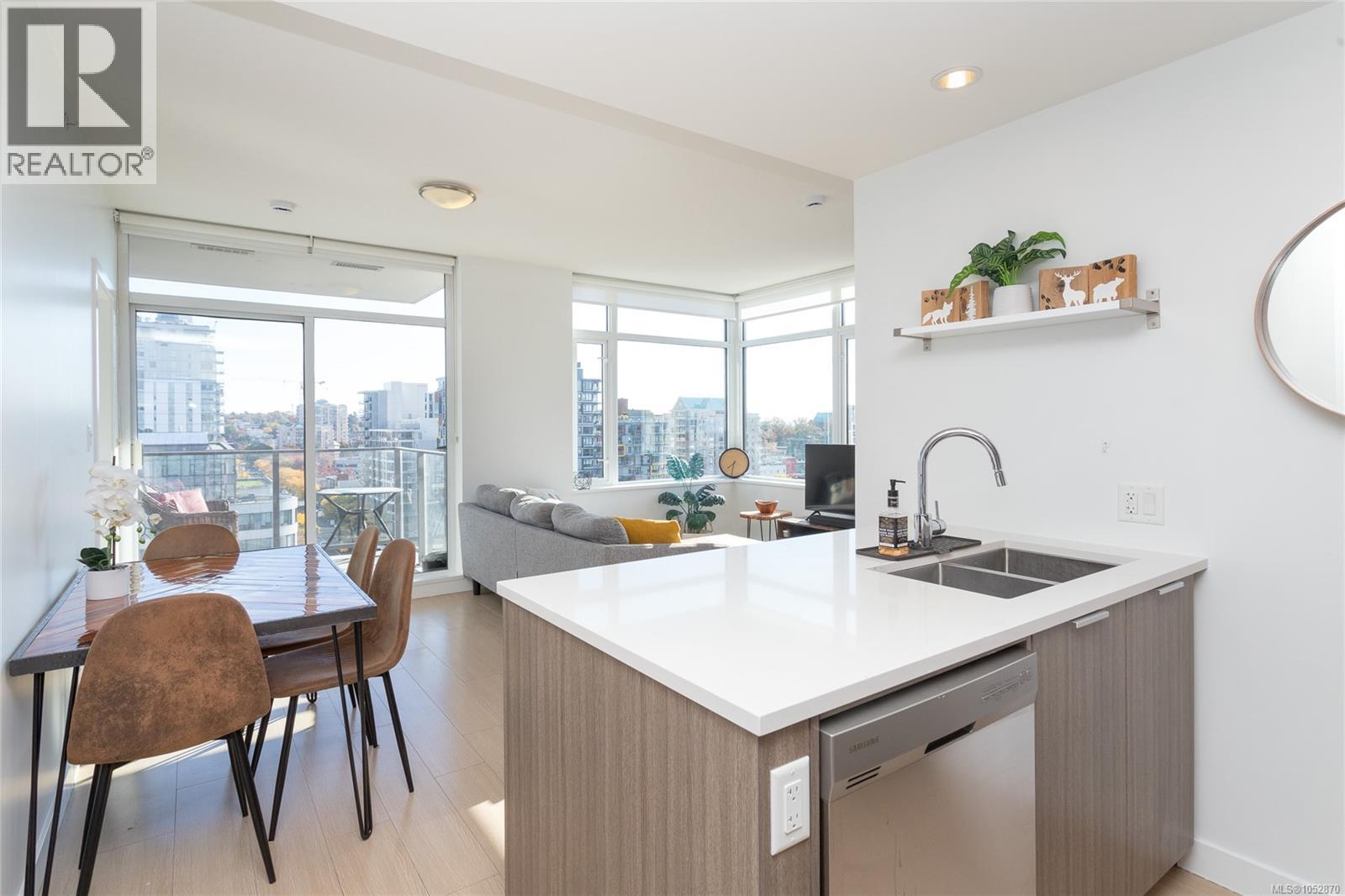 1105 728 Yates St, Victoria - Image 1