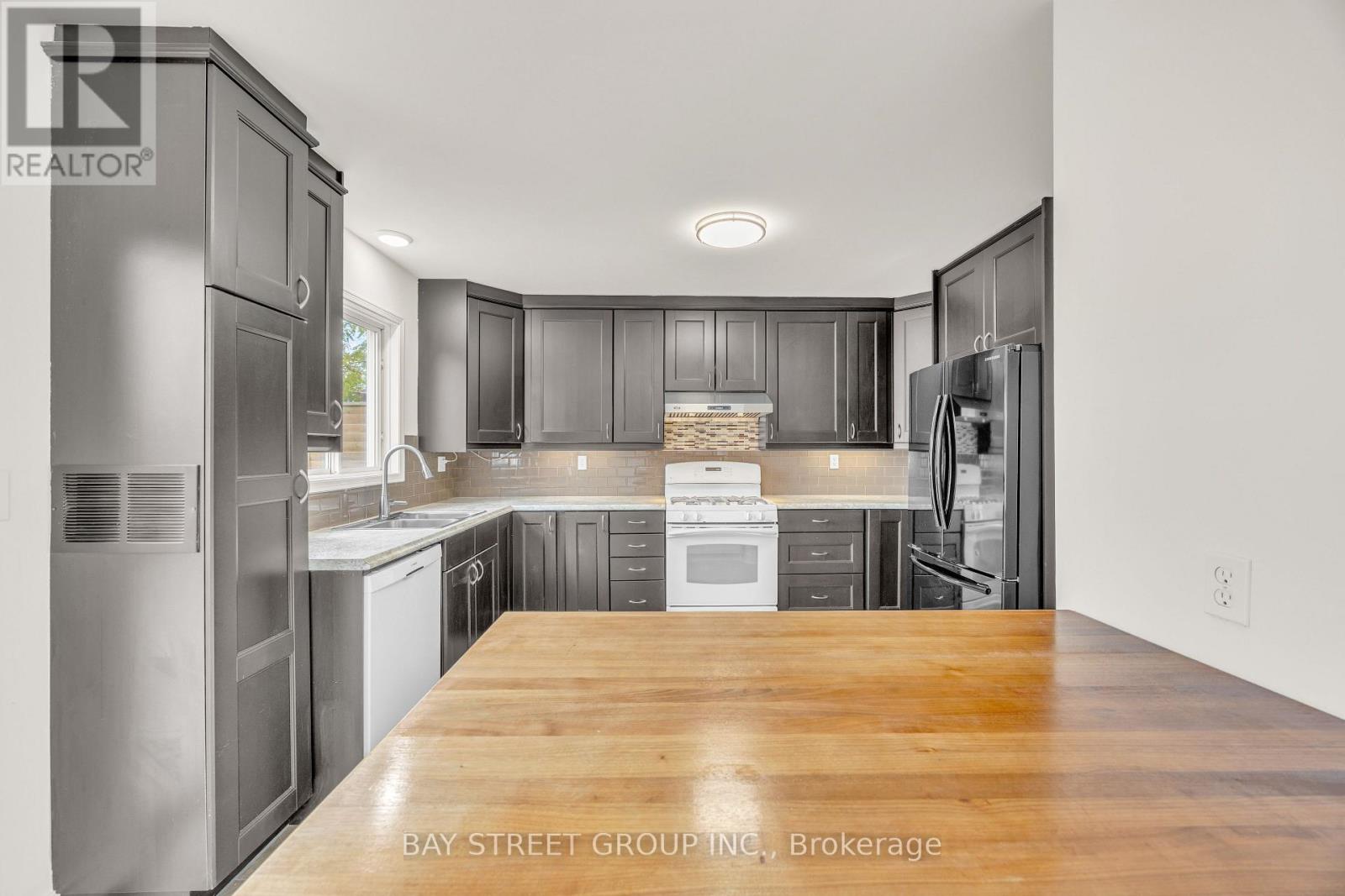 13 IRISH LANE, Barrie (Grove East) — photo 10