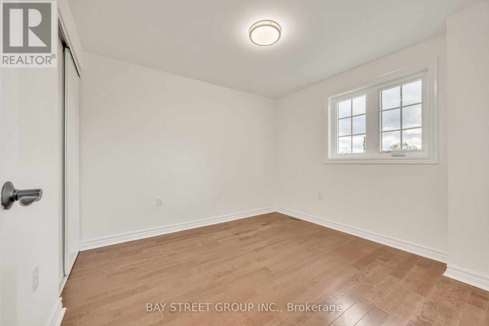 13 Irish Lane, Barrie, ON photo 24