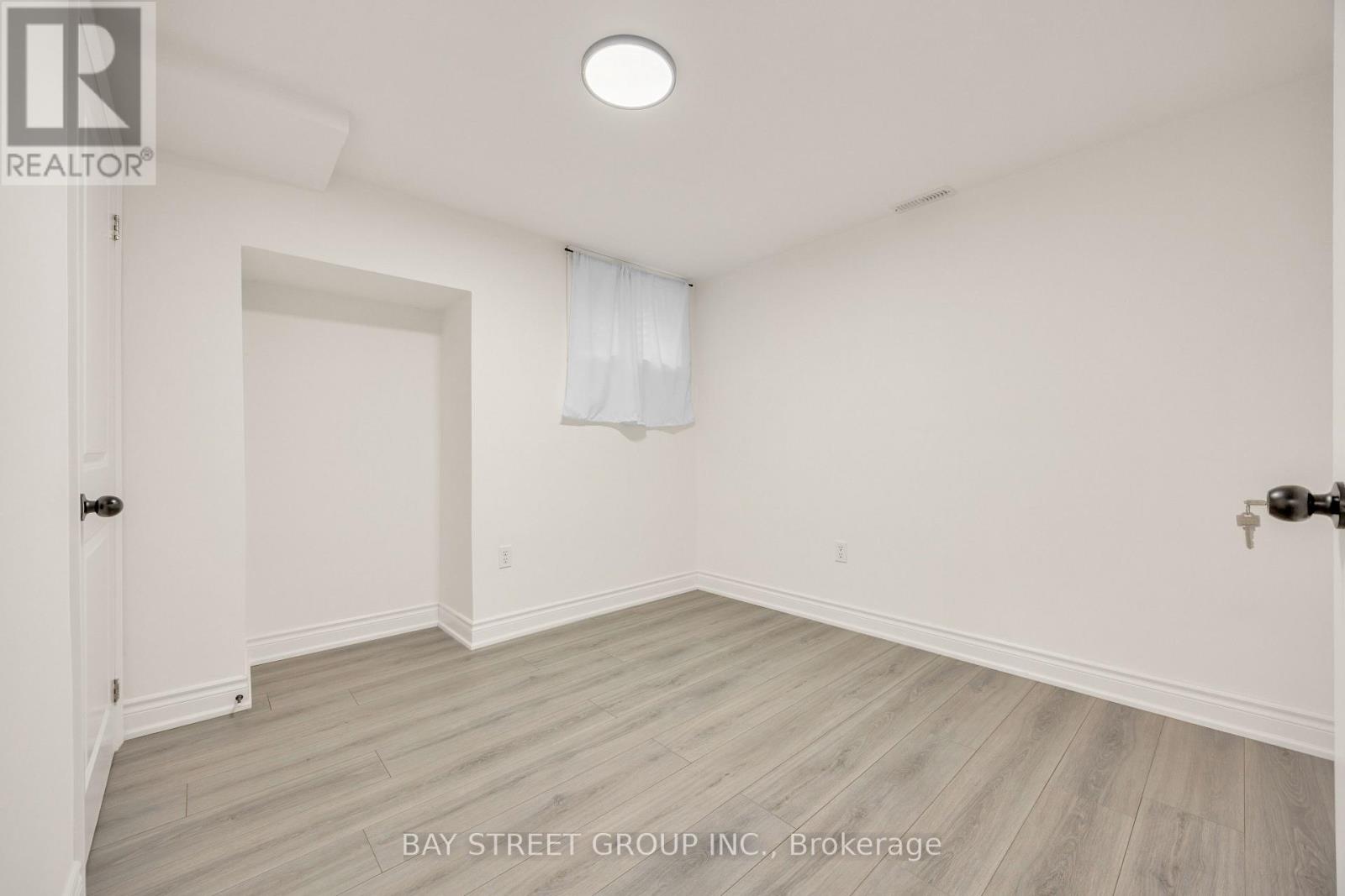 13 Irish Lane, Barrie, ON photo 31