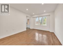 Living room - 13 Irish Lane, Barrie, ON L4M6H3 Photo 6