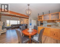 Kitchen - 7126 Longacre Drive, Vernon, BC V1H1H6 Photo 16