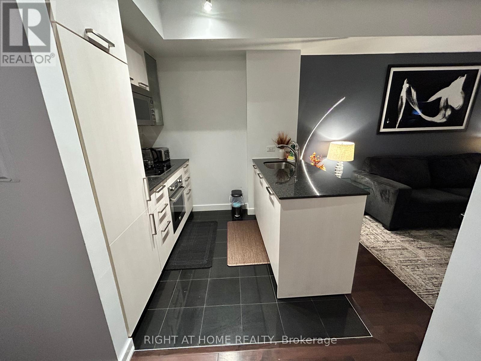 2503 - 12 YORK STREET, Toronto (Waterfront Communities) — photo 9