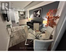 2503 - 12 York Street, Toronto, ON M5J0A9 Photo 6