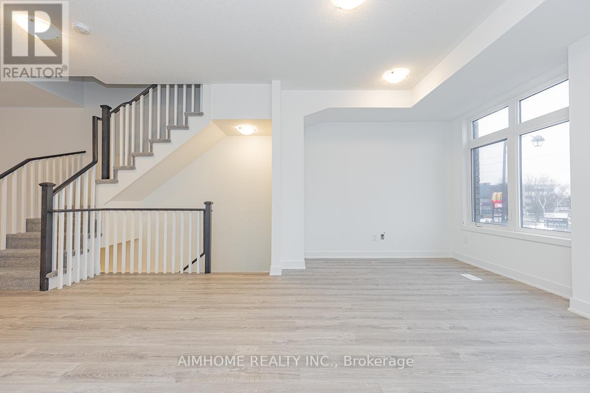 5506 MAIN STREET, Whitchurch-Stouffville (Stouffville) — photo 9