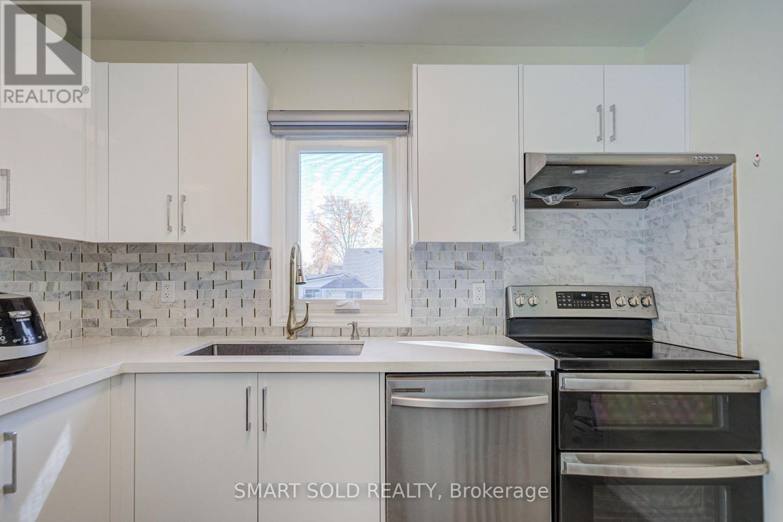 209 PINE BEACH DRIVE, Georgina (Keswick South) — photo 10