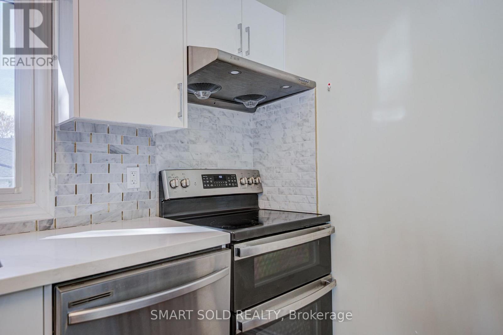 209 PINE BEACH DRIVE, Georgina (Keswick South) — photo 11