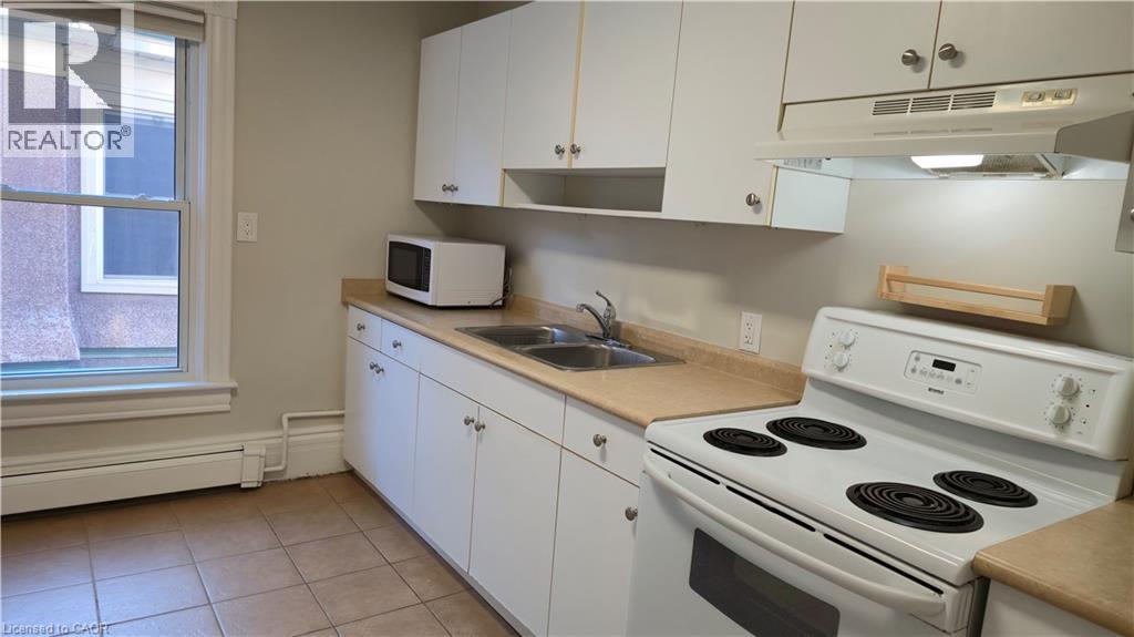 13-15 MIDLAND Street Unit# 3, St. Catharines — photo 3