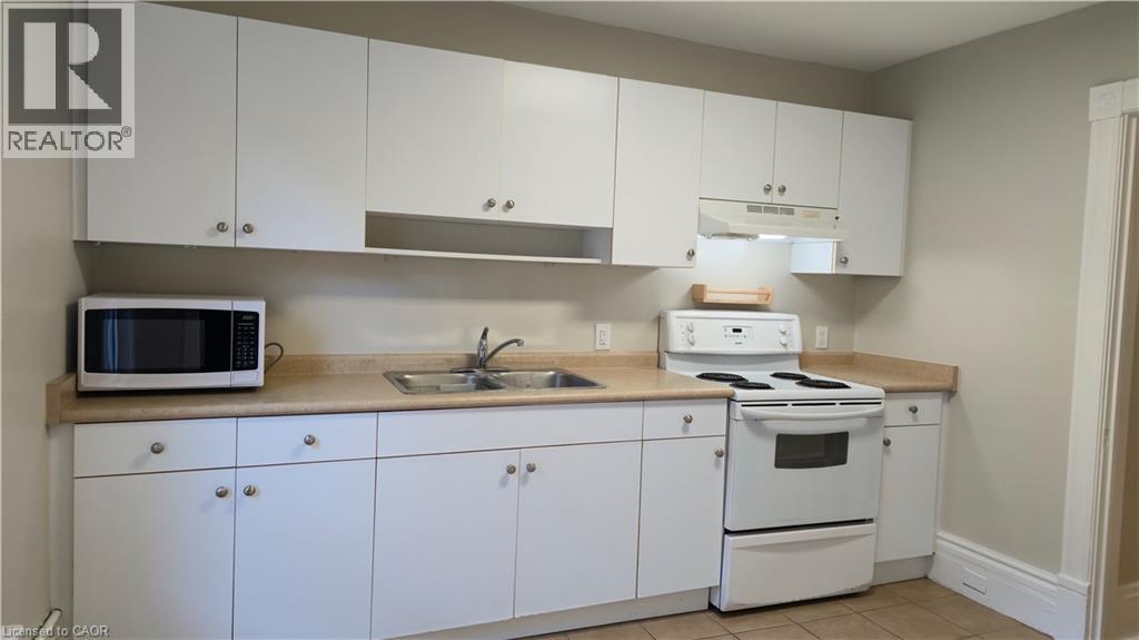13-15 MIDLAND Street Unit# 3, St. Catharines — photo 2
