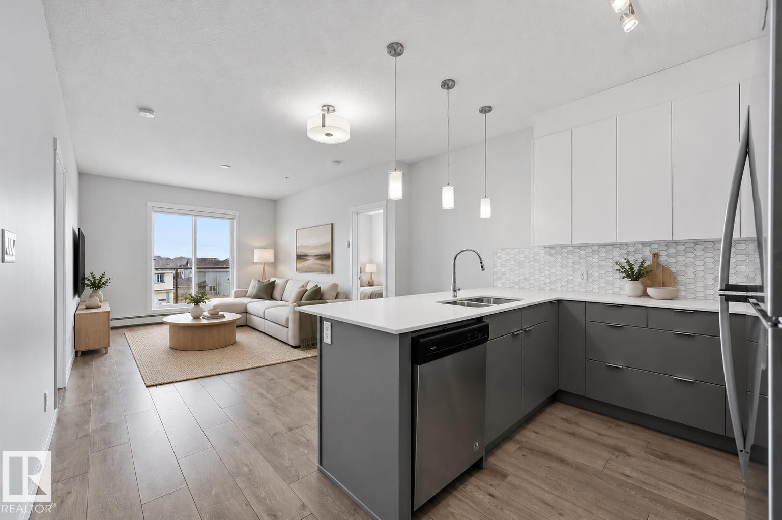 #317 812 WELSH DR SW, Edmonton — photo 8