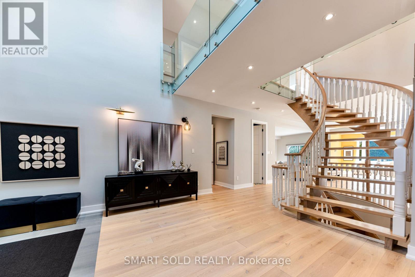 231 Hounslow Avenue, Toronto, ON photo 13