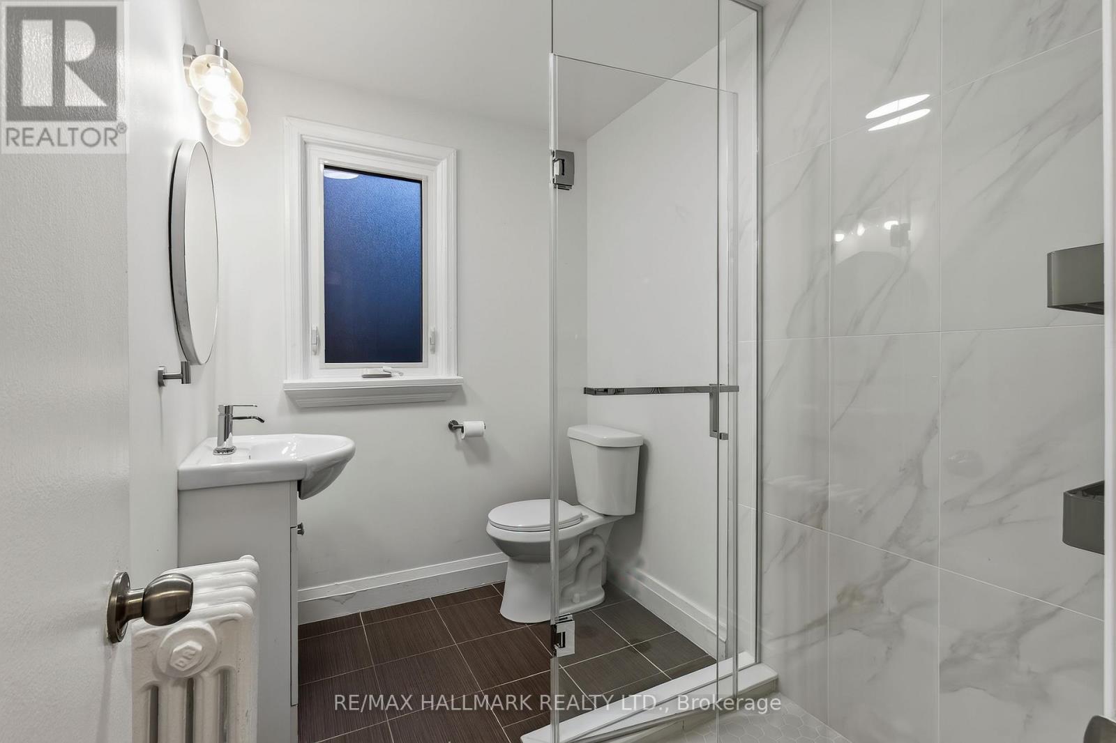 27 BEXHILL UPPER AVENUE, Toronto (Clairlea-Birchmount) — photo 12