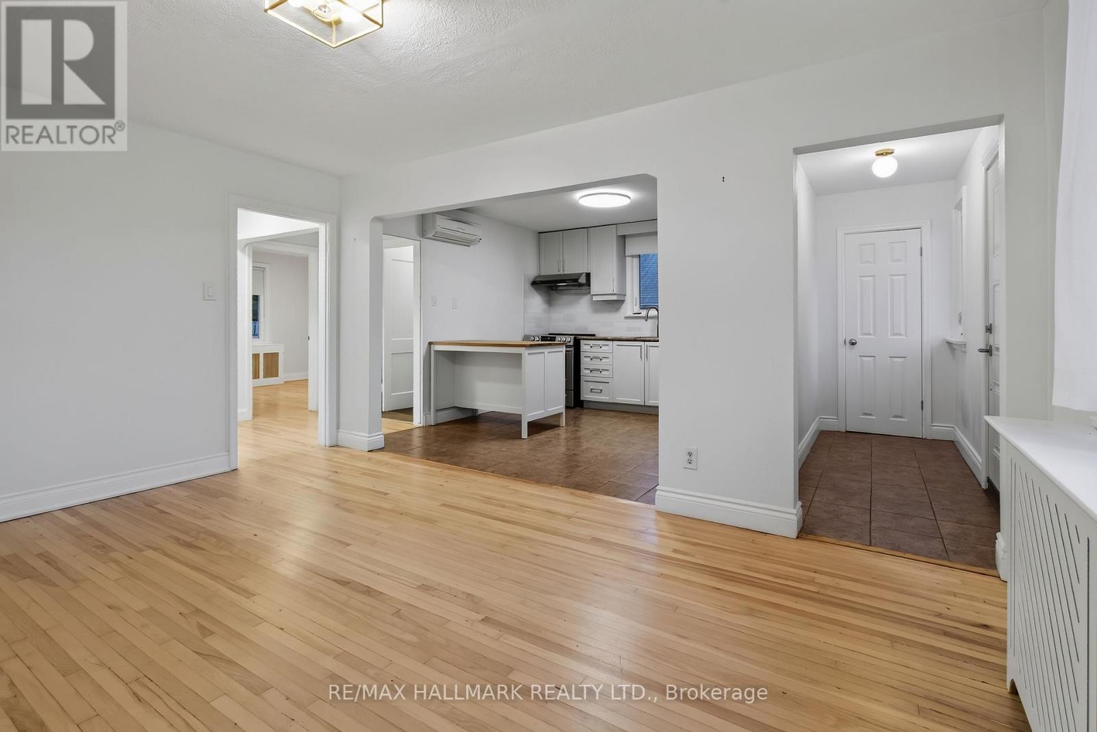 27 BEXHILL UPPER AVENUE, Toronto (Clairlea-Birchmount) — photo 5