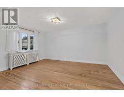 27 Bexhill Upper Avenue, Toronto, ON M1L3B5 Photo 7