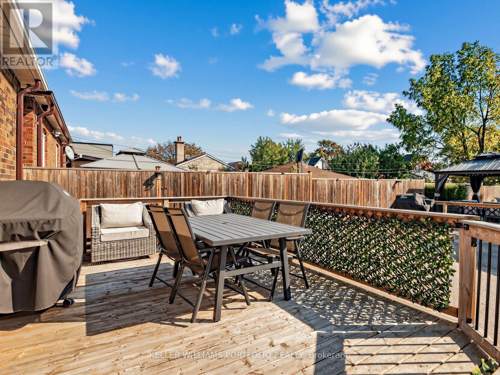 163 Lambton Avenue, Toronto, ON photo 30