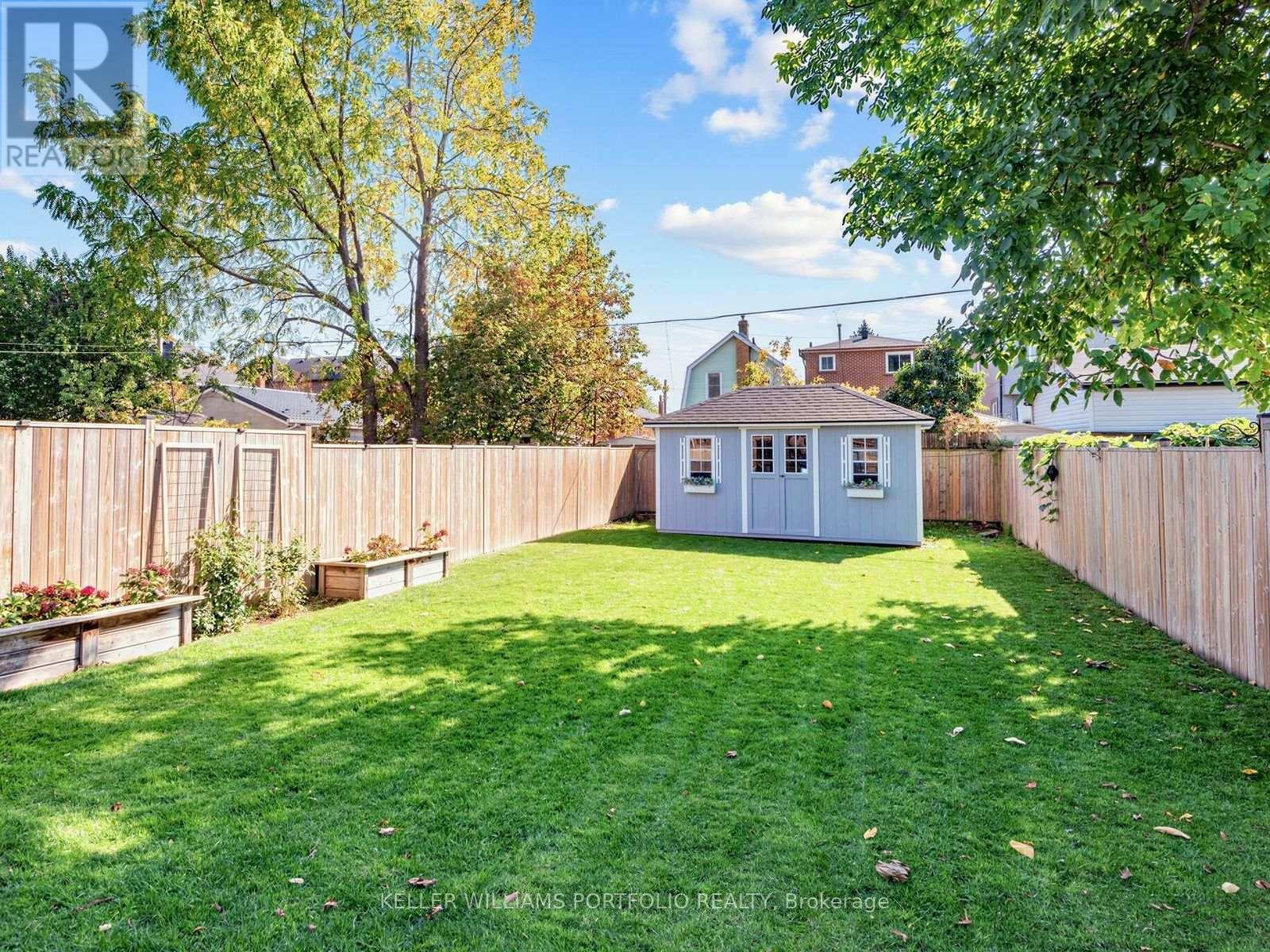 163 Lambton Avenue, Toronto, ON photo 33