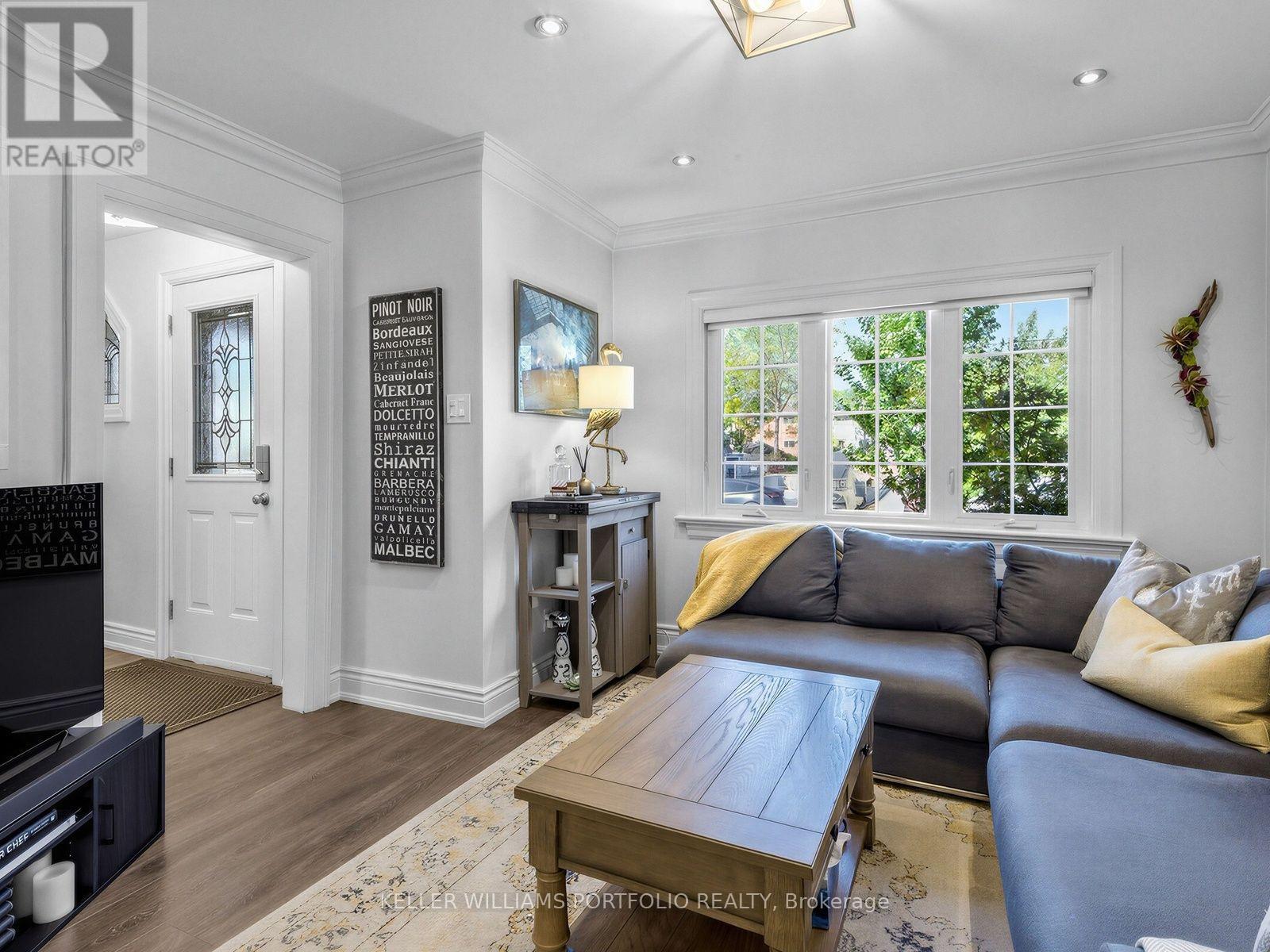 163 LAMBTON AVENUE, Toronto (Rockcliffe-Smythe) — photo 6