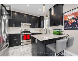 58 Divinity Circle, Brampton, ON L7A3Y3 Photo 6