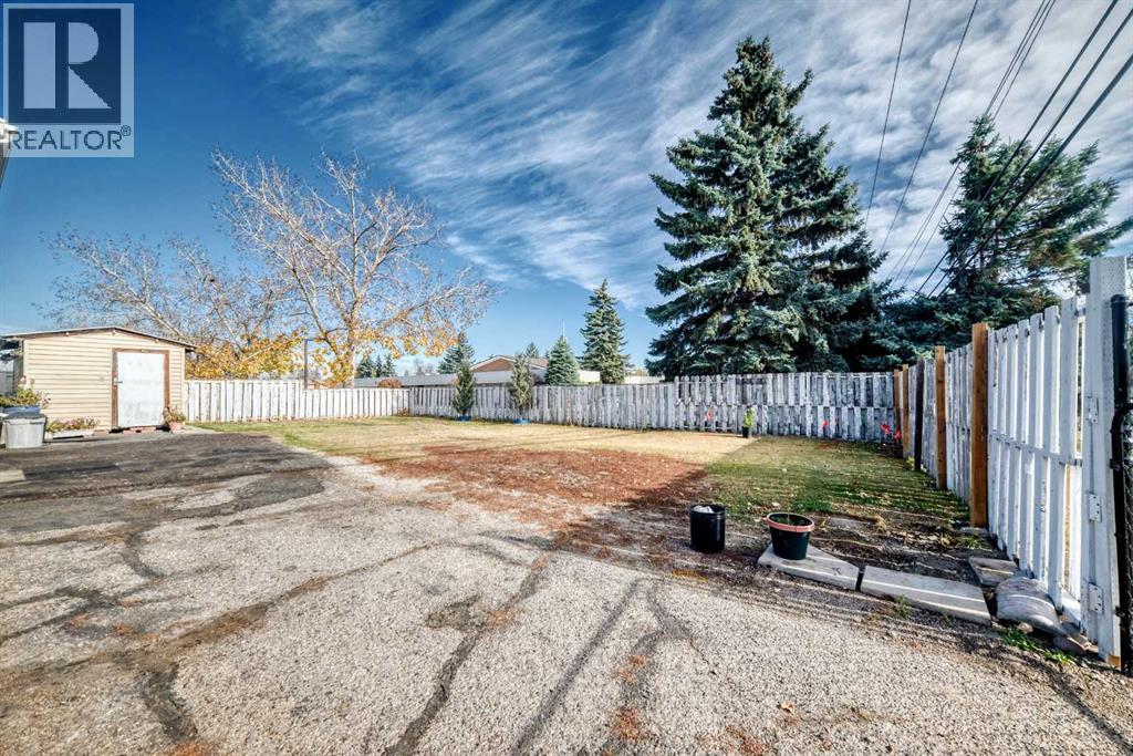 4316 8 Avenue SE photo 36