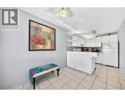 Bedroom - 4316 8 Avenue Se, Calgary, AB T2A3A5 Photo 9