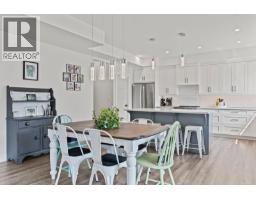 Foyer - 1441 20 Avenue Se Unit# 1, Salmon Arm, BC V1E2M9 Photo 15