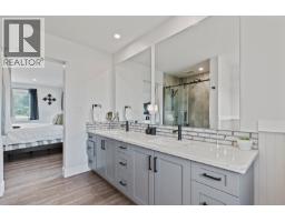 1441 20 Avenue Se Unit# 1, Salmon Arm, BC V1E2M9 Photo 44