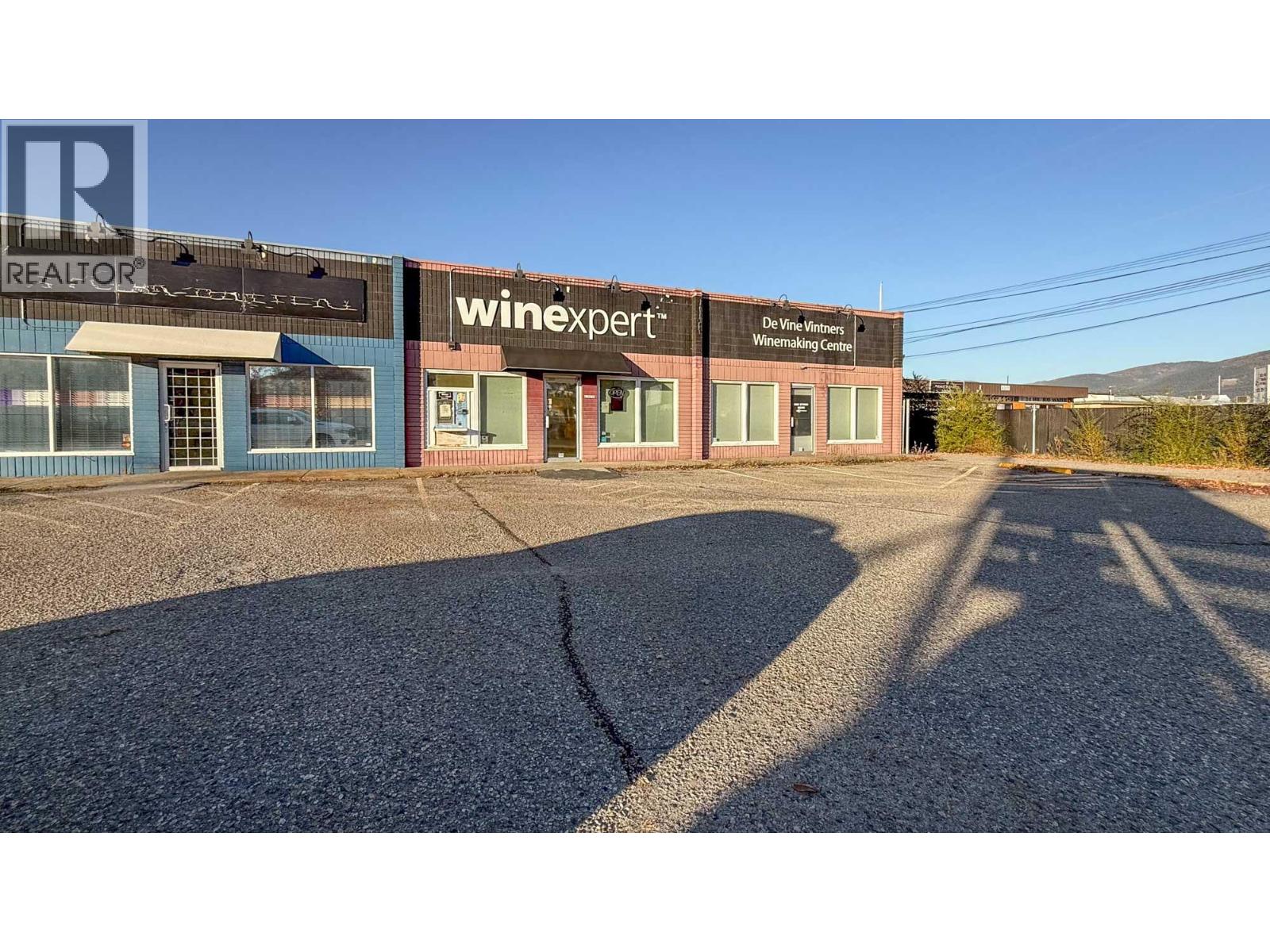 4313 25 Avenue Unit# 2A & 3A
