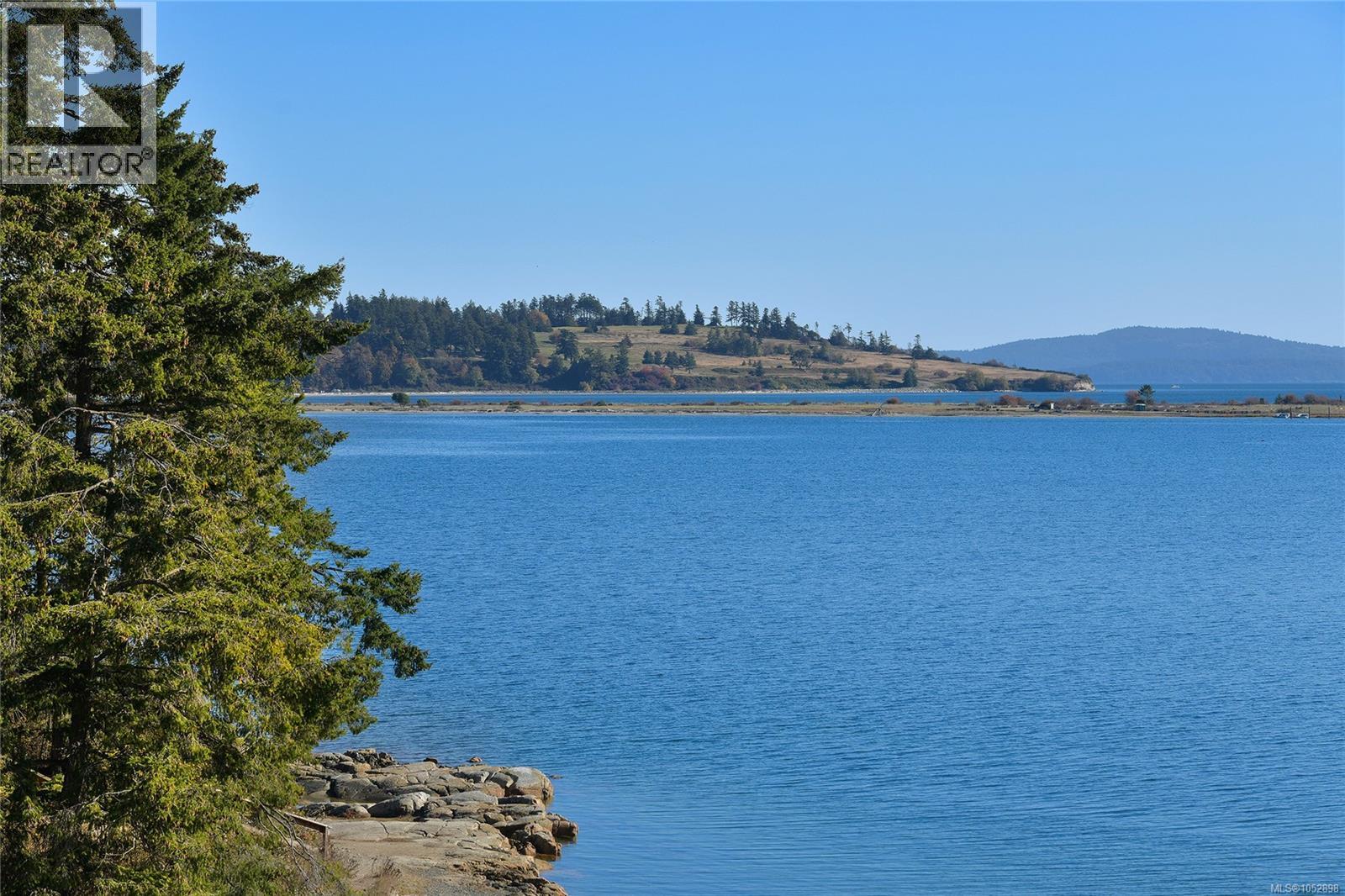 3145 2600 Ferguson Road, Central Saanich