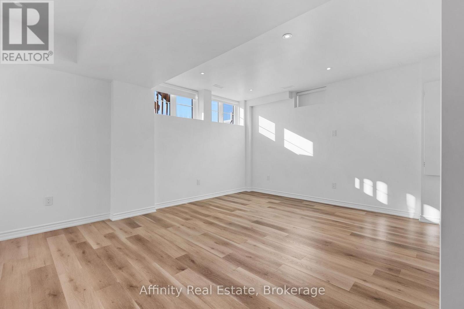 BSMT - 64 SHAWBRIDGE COURT, Hamilton (Stoney Creek Mountain) — photo 8