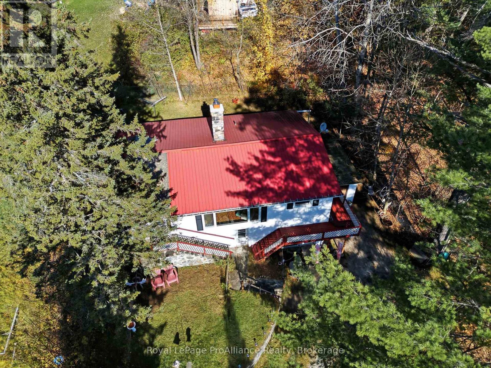 B- 72 Bridge Street, Addington Highlands, ON photo 6