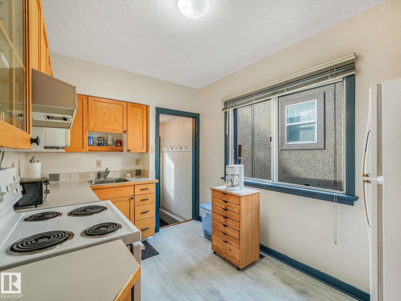 11160 68 ST NW, Edmonton — photo 13
