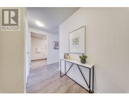 701 - 2 Sonic Way, Toronto, ON M3C0P2 Photo 6