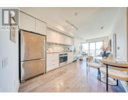 701 - 2 Sonic Way, Toronto, ON M3C0P2 Photo 8