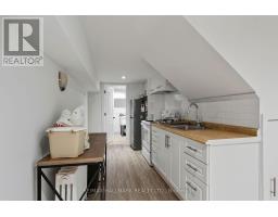 27 Bexhill Lower Avenue, Toronto, ON M1L3B5 Photo 9
