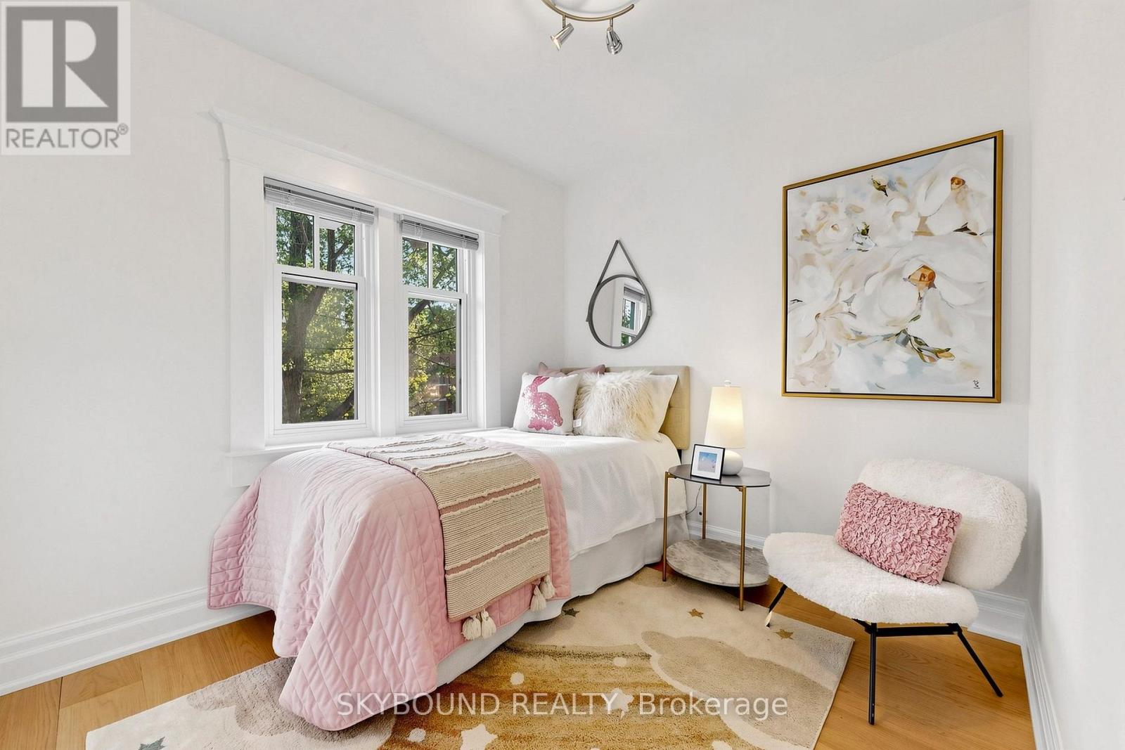 156 Hampton Avenue South, Toronto, ON photo 29