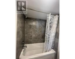1636 Pleasure Valley Path, Oshawa, ON L1G4X8 Photo 7