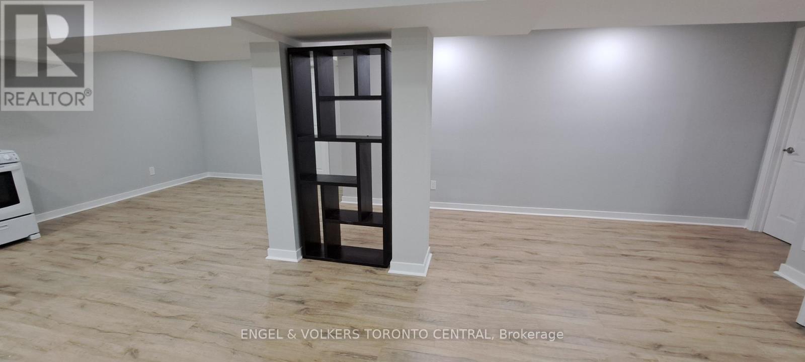 14 Hillman Drive, Ajax, ON photo 34