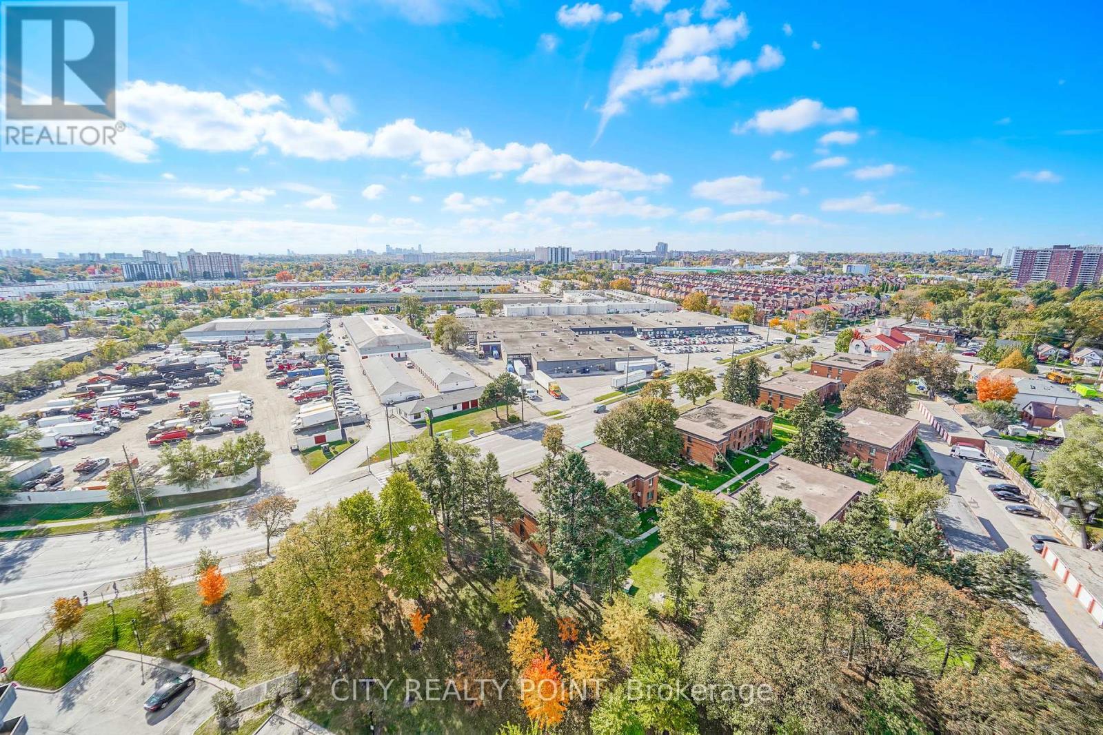 2003- 10 Martha Eaton Way, Toronto, ON photo 26