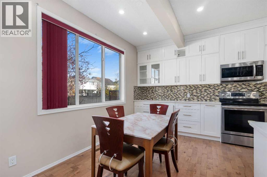 21 Citadel Meadow Close NW photo 9
