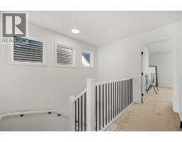 4pc Bathroom - 218 Aquila Way Nw, Calgary, AB T3R1Z8 Photo 14
