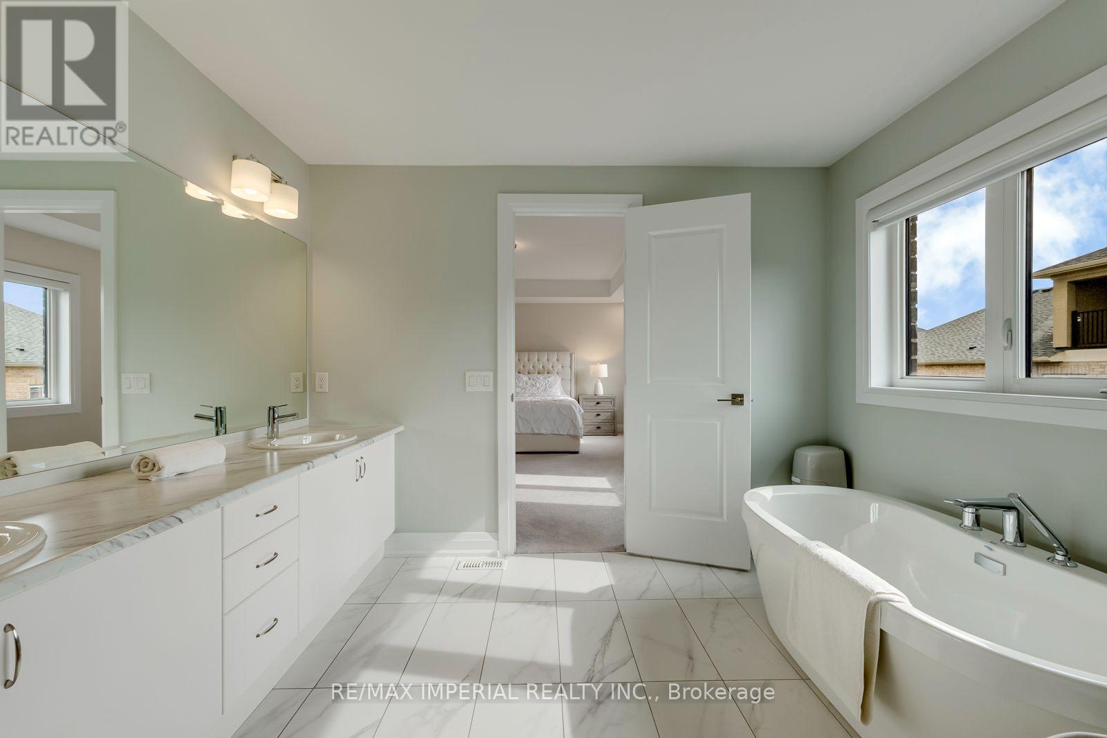 4044 Channing Crescent, Oakville, ON photo 34