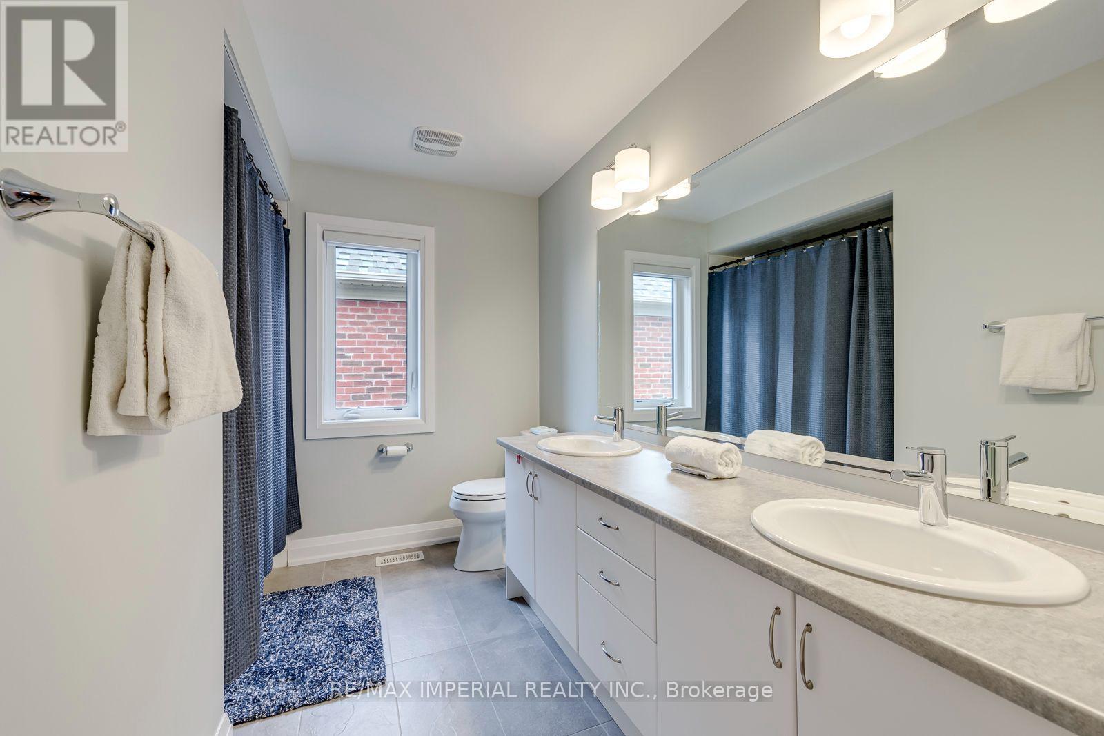 4044 Channing Crescent, Oakville, ON photo 43