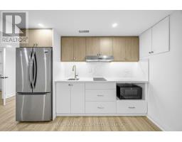 65 Harrop Avenue, Toronto, ON M9B2H1 Photo 17