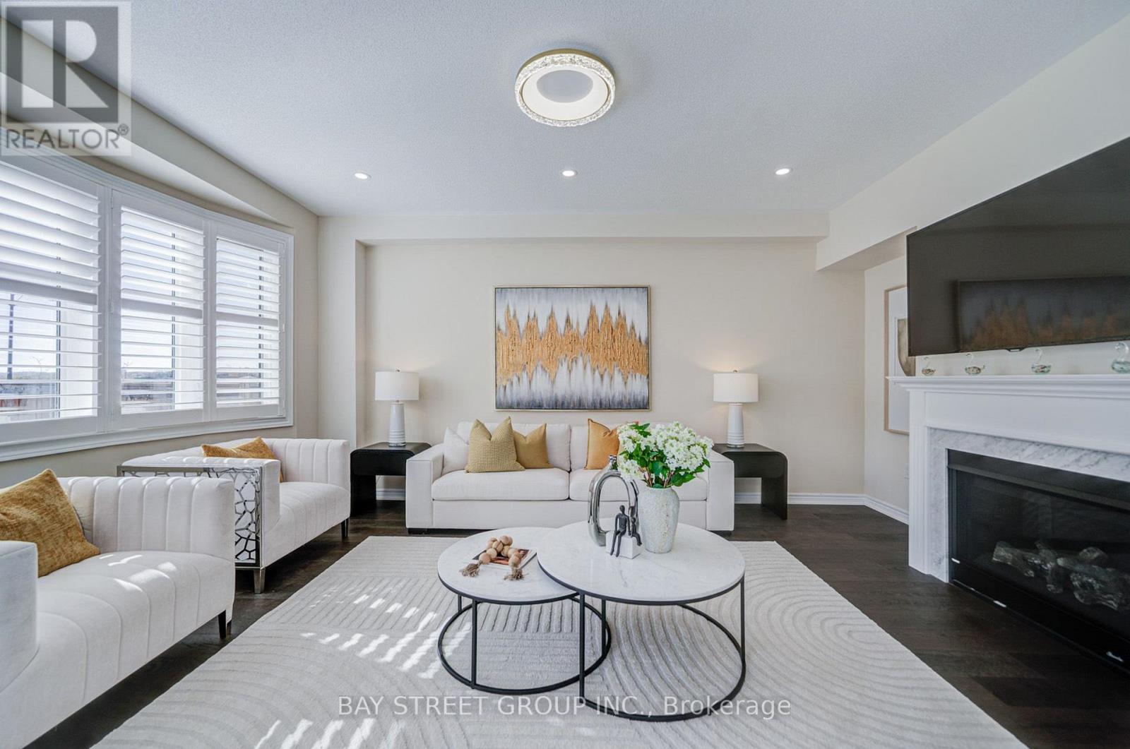 3 Manor Hampton Street, East Gwillimbury, ON photo 16