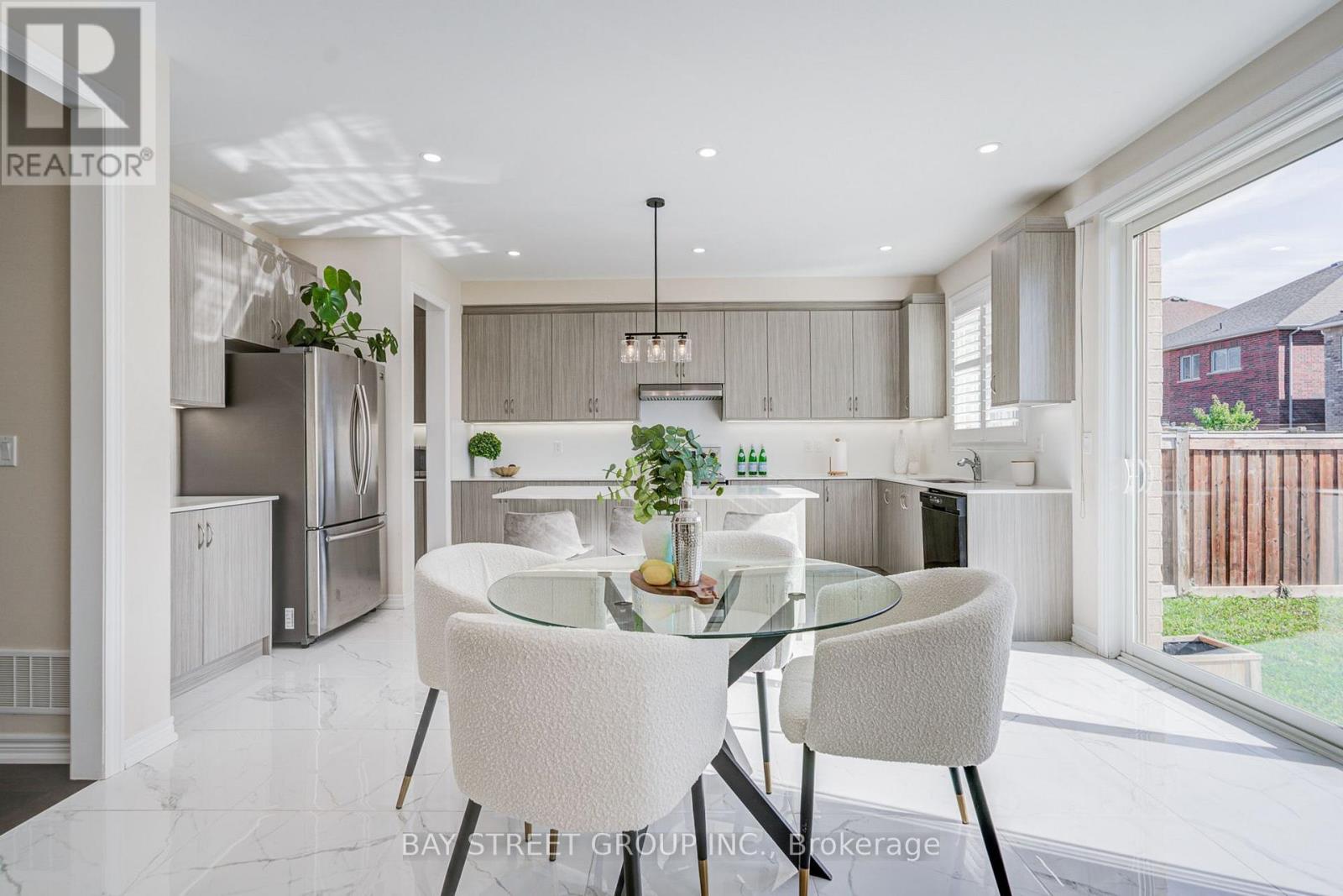 3 Manor Hampton Street, East Gwillimbury, ON photo 21