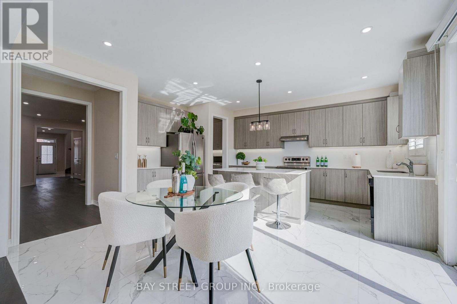 3 Manor Hampton Street, East Gwillimbury, ON photo 22