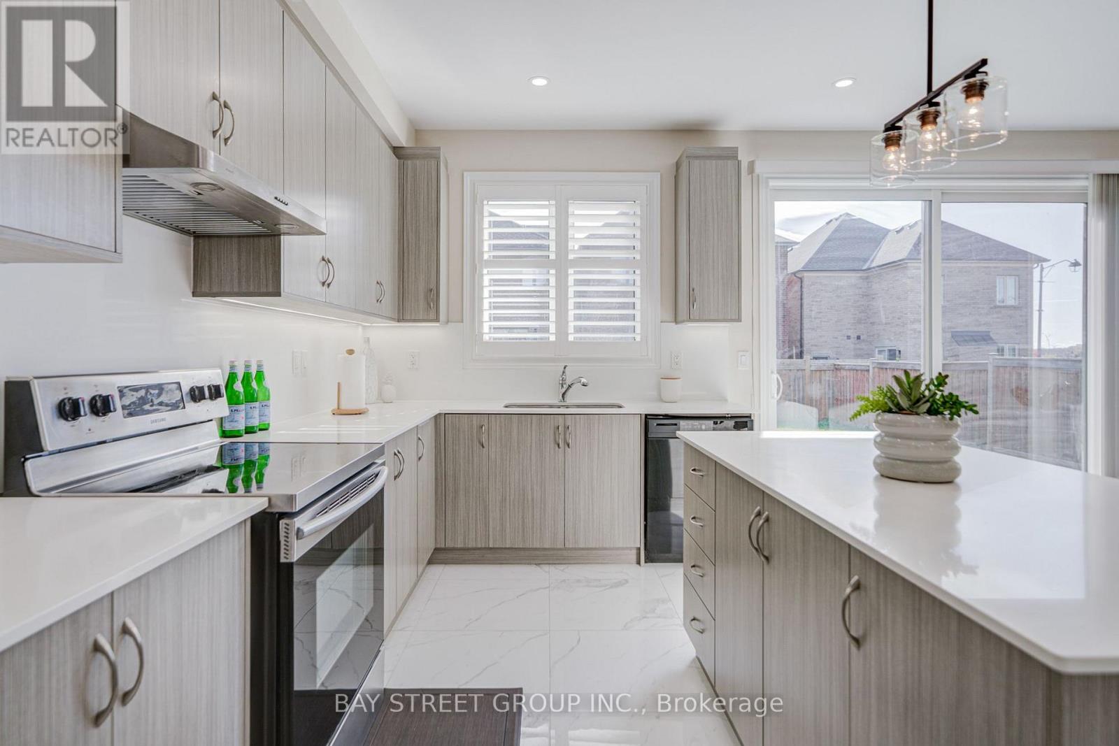3 Manor Hampton Street, East Gwillimbury, ON photo 28