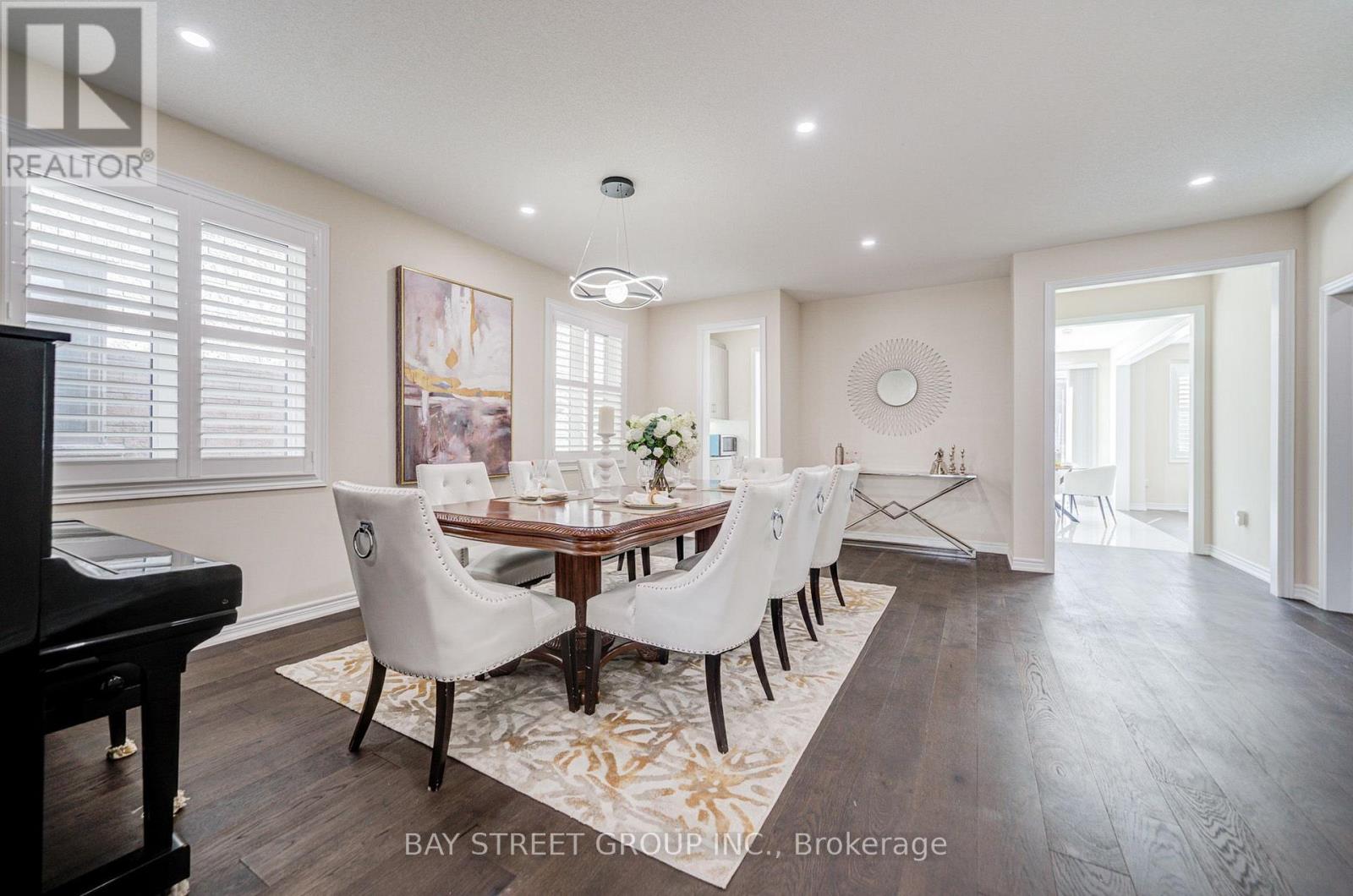 3 MANOR HAMPTON STREET, East Gwillimbury (Sharon) — photo 9
